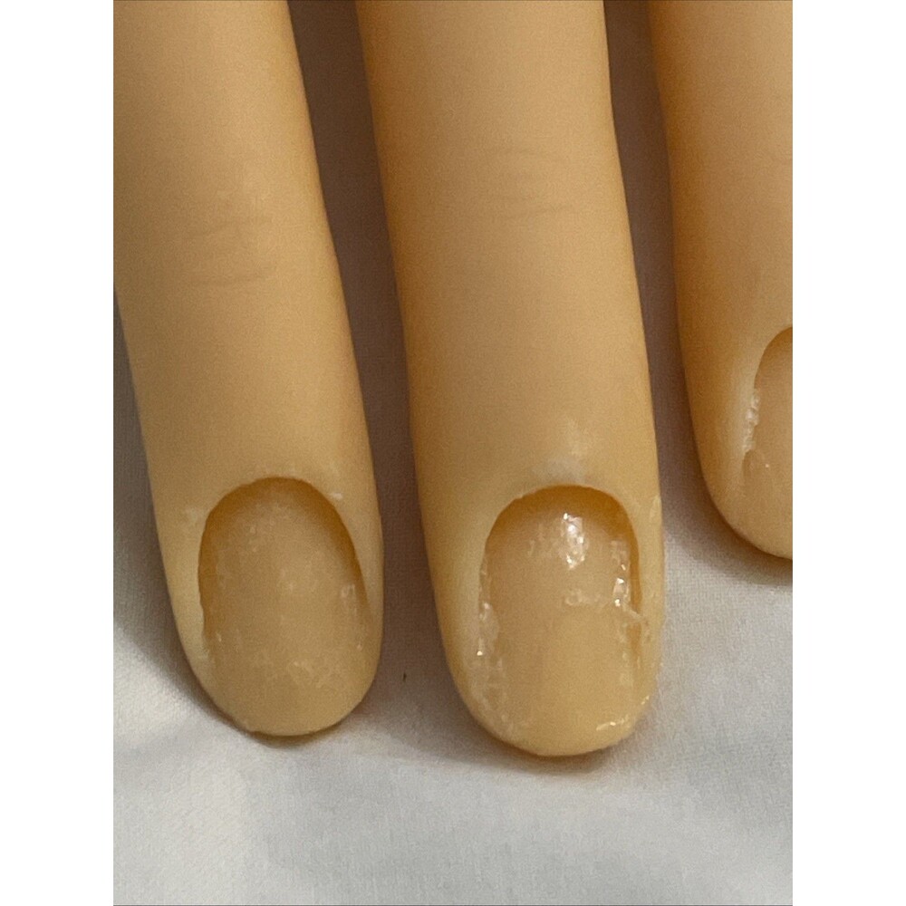 Bendable Nail Practice Hand for Acrylic Art & Training Poseable Mannequin - Picture 6 of 9